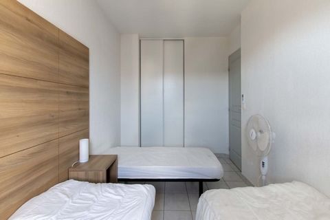 Dit lichte en gezellige appartement biedt comfortabele accommodatie voor maximaal 7 gasten, waardoor het een uitstekende keuze is voor gezinnen of groepen. Met 2 slaapkamers en een doordacht ontworpen indeling van 50 m² zorgt het appartement voor een...