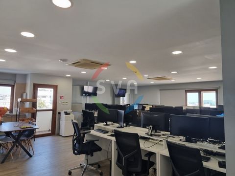 Agios Athanasios, Office For rent. The property is 391 sq.m., in Residential, renovated in 2024, and it has: and it also has 2 parkings (2 Open), Air conditioning are also available, it has Alluminum frames with Double glazed windows, energy certific...