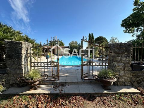 Au cœur du médoc, venez découvrir ce domaine aux multiples avantages. Vous y trouverez une maison d'environ 444 m2 pleine de charme avec du caractère et son jardin d'hiver qui vous invitera à la détente tout au long de l'année. En plus de cette maiso...