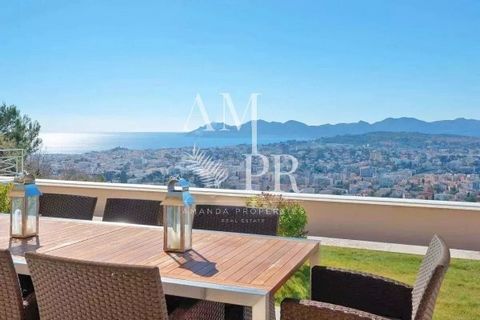 On the heights of Cannes, in a residential envy area absolutely quiet, superb property offering a panoramic sea and moutains view A 300sqm living space including a large living room, fitted kitchen, 5 en-suite bedrooms Lot of outbuildings, fitness ro...