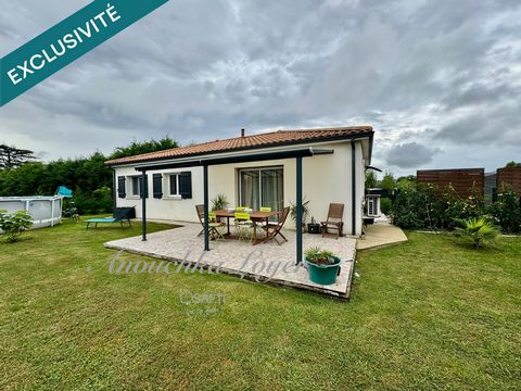 Découvrez cette charmante maison de plain-pied située à 5 minutes à pied des commerces. Encore sous garantie décennale, cette maison allie confort moderne et praticité. Caractéristiques Principales : Entrée donnant sur un salon/salle à manger lumineu...