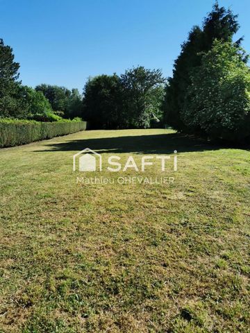 Description of this land for sale of 1607 m² Building land of 1607 m² in Pont-Rémy (Somme) FOR SALE: Building land of 1607 m² in Pont-Rémy (Somme) Discover this building plot of 1607 m², ideally located just 10 minutes from Abbeville and perfectly se...