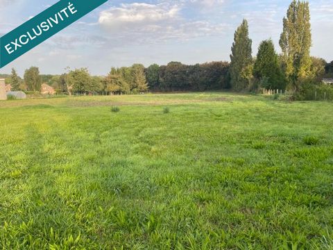 Vous rêvez de posséder votre maison individuelle, Ne cherchez plus, nous avons l'offre parfaite pour vous ! Situé dans un emplacement privilégié, en clos couvert, reste l'intérieur à terminer sera disponible en juillet 2025. La maison comprenant un r...