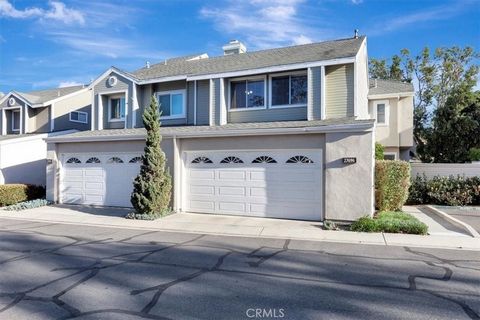 Discover this beautifully updated, end-unit townhome in Mission Viejo! Featuring 3 bedrooms, 2.5 bathrooms, and a 2-car attached garage with epoxy flooring, this home offers modern updates and timeless charm. The spacious wraparound backyard boasts a...