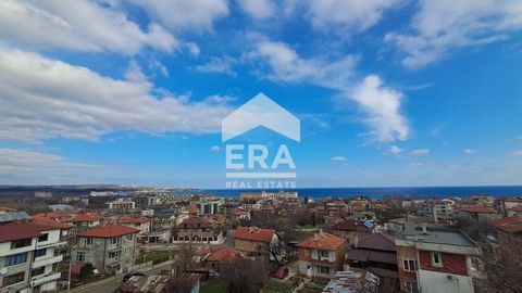 ERA Varna Trend offers for sale a five-storey newly built house with sea view, yard and 3 parking spaces, near the Town Hall and the beach in the town of Varna. Overview. The house has a total built-up area of 592.9 sq.m and the following layout: Gro...