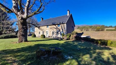 In search of the charm and tranquility of our beautiful region, this property is made for you! Located in a charming commune of the Millevaches Plateau, come appreciate the authenticity of this Corrèze home. On the ground floor, you will find a spaci...