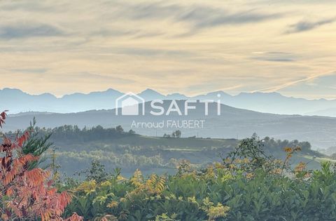 Villa T6 avec pool house face aux Pyrénées