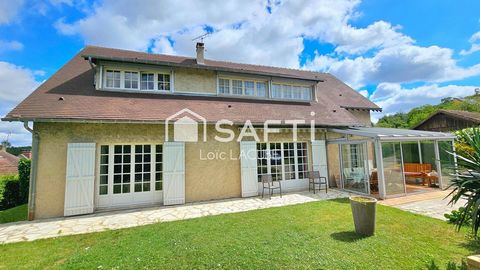 MAISON de 182m² habitables sur sous-sol total, 6 chambres.