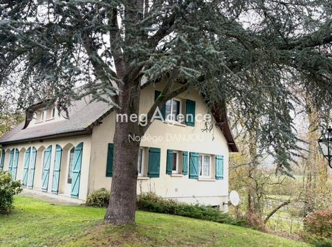 PAVILLON SUR SOUS SOL 153 M2 PONT FARCY