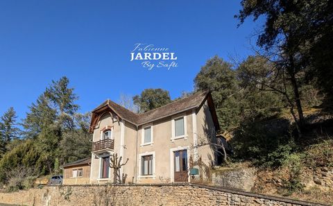 Maison familiale 4 chambres proche commodités