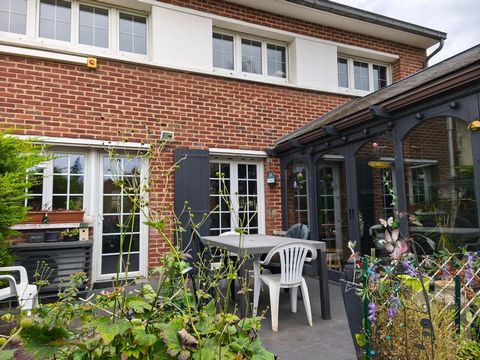 Maison familiale avec 4 chambres et véranda