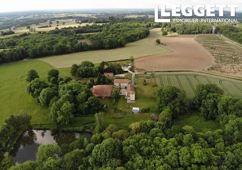 A19232MLO16 - Situated in a tiny hamlet in the beautiful Charente countryside this imposing property with its own tower is in excellent condition. The current owners have lovingly and tastefully renovated the place to a high standard and run it as su...