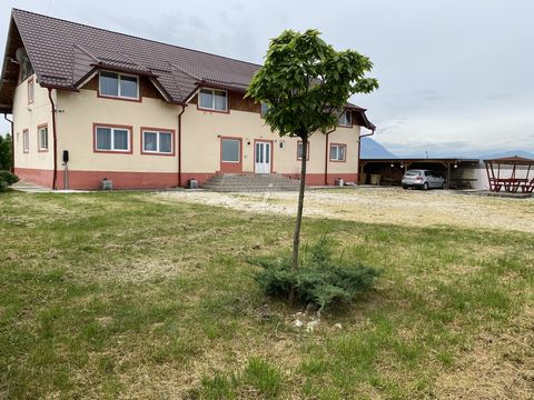 Luxury 10 Bed Villa For Sale in Rasnov Romania Esales Property ID: es5553779 Property Location Glajerie Raul Mare nr 30 Rasnov Brasov 505400 Romania Property Details With its glorious natural scenery, excellent climate, welcoming culture and excellen...