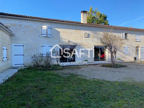 Discover this beautiful house of 250m² renovated in 2002 facing south. On the ground floor you will find a large bright living room on an open kitchen and a bedroom with shower room. On the first floor two bedrooms, a bathroom and a beautiful mezzani...