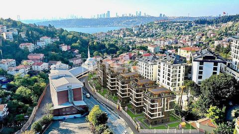 Apartamenty w Wyjątkowym Projekcie z Widokiem na Bosfor w Stambule Üsküdar Apartamenty znajdują się w Çengelköy, Üsküdar. Üsküdar to jedna z najbardziej historycznych dzielnic Stambułu, z takimi atrakcjami jak Wieża Dziewicy, Pałac Beylerbeyi, Twierd...