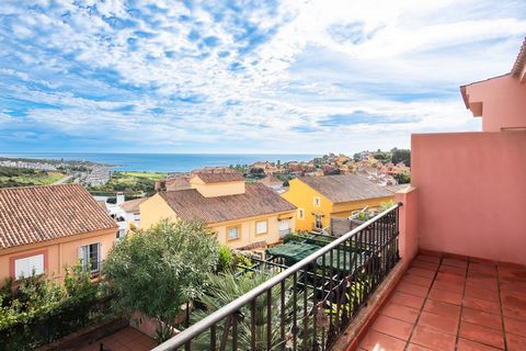 Large four bedroom house with off street parking, private garden and large lounge and sea views from the first floor. The property is distributed on two levels with a spacious lounge on the ground floor, as well as a separate kitchen, guest lavatory ...