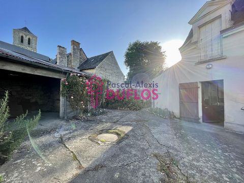 Located in the town of BRION, house to renovate with great potential including: On the ground floor: kitchen, living room, bedroom, shower room with toilet. On the first floor: landing, 2 bedrooms, attic. On the second floor: attic. The whole on a cl...