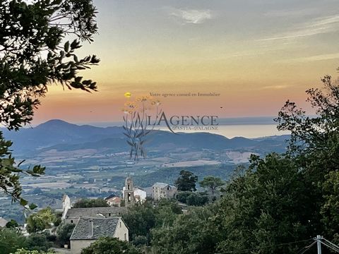 The Bastia Balagne Agency offers for sale, an old barn in the village of VALLECALE located 15 minutes from Saint-Florent and 30 minutes from BASTIA. Old barn with an area of about 47m2 with a plot of about 200m2 offering a beautiful sea, mountain and...