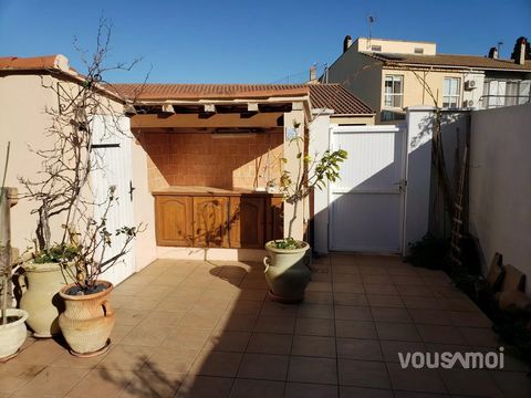 VOUSAMOI invites you to discover this charming T4 pavilion, with a surface area of 96 m2 with terrace and garden, offering the comfort of a detached house with beautiful volumes. On the ground floor you will find a fully tiled garden of 70 m2, includ...