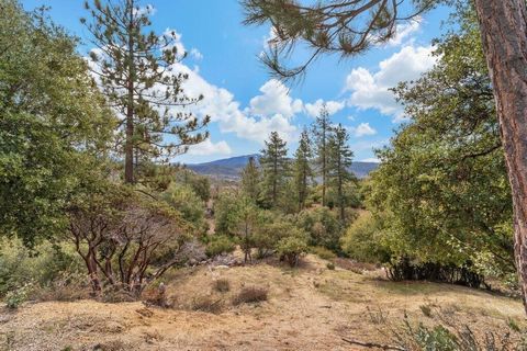 Fantastic property on the West Ridge in Idyllwild with unobstructed views and close proximity to town. The availability of electricity close to the street adds convenience for potential development or construction. Scenic Views with picturesque locat...