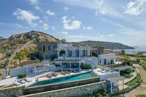 The ultimate luxury in one of the most prestigious areas of Agios Ioannis in Mykonos with this exquisite Mediterranean villa. Set in 4,000 m² of private grounds, this property offers breathtaking 180-degree views of the Aegean Sea and unforgettable s...