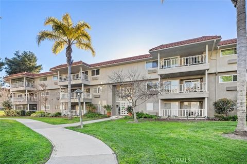 Welcome to the well liked Senior Community of Laguna Woods with so many features and activities. Elevator to the unit 2F-no Steps * Fabulous 2Bedrooms 2 Baths with view from Balcony and Living Room. * Recently upgraded with New Windows and sliders. *...