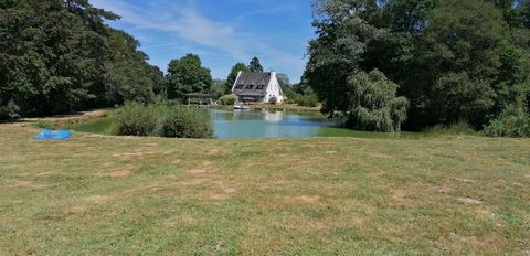 Dpt Morbihan (56), à vendre LE FAOUET maison P7 de 170 m² - Terrain de 10 000 m² - ETANG