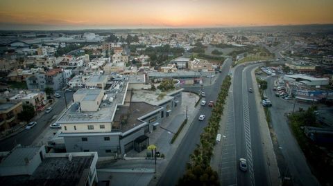 Located in Limassol. This fabulous commercial building is conveniently located within a prime and highly sought after and newly developed area on the Western side of Limassol. Very near the Mall, and New Casino.Plot size 3,278m²Covered area 4,904m²Co...