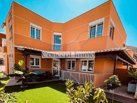 Modern detached house with private garden, covered terrace and garage in Los Cristianos! This modern, spacious detached house is located in Los Cristianos, in a quiet but central area with good infrastructure. The house is very well maintained and of...