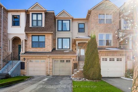 Welcome to a freehold townhome w/oversized backyard and large bay windows overlooking a parkette, in the sought after family neighborhood - the Orchard. This bright and sun-filled house offers spacious rooms and countless upgrades including: Heat Pum...