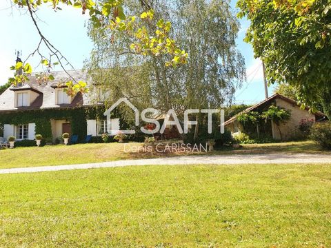 You dream of life in the countryside, of wide open spaces, you have come to the right place. This property consists of a house of 250M² of living space, a workshop outbuilding of 38M², 2 barns of approximately 90 M², a cellar of 48 M² and a salt pool...