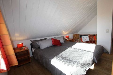 Vakantieappartement Antje met 3 slaapkamers, 2 badkamers, 6 bedden, 1 babybed, sauna, warmtecabine, toplocatie in het rustige stadscentrum van het Noordzeekuuroord Horumersiel