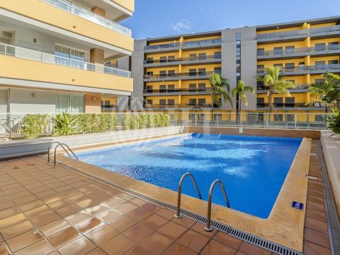 3-bedroom apartment with 119 sqm of gross private area, balcony, storage room, and two parking spaces, located in a private condominium with swimming pool, in Quarteira, Faro. The property is distributed into a living and dining room, equipped kitche...