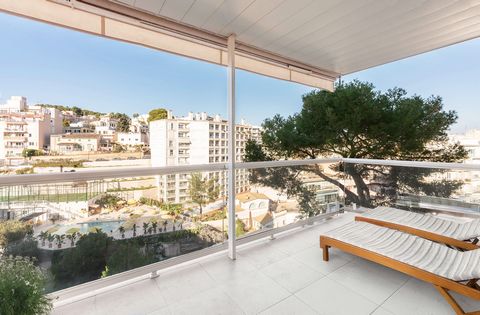 Spacious apartment with private terrace in El Terreno Apartment with private terrace near Paseo Maritimo in Palma This lovely apartment is located right on the edge of the area El Terreno in Palma. Here, you’ll have proximity to all the amenities the...