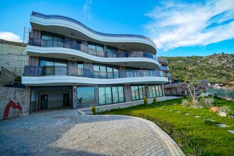 This extraordinary villa for sale in Tepe, Alanya, offers 700 m2 of luxurious living space, set on a 1180 m2 plot. Built in 2020, this stunning property spans three floors and features 7 spacious bedrooms, 5 bathrooms, and two expansive living rooms....