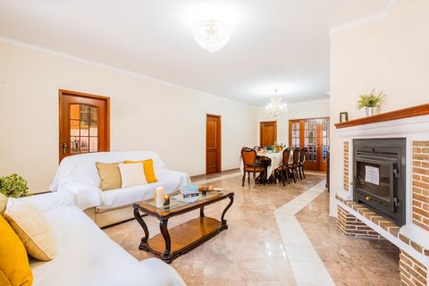 Algarve Vacation is committed to working towards providing sustainable accommodation options together with our property owners, reflecting our commitment to environmental responsibility. Villa La Digue is a delightful Algarve villa with 4-bedrooms an...