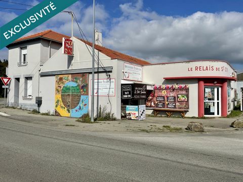 Situé à Villeneuve-en-Retz (44580), cette propriété bénéficie d'un emplacement idéal, alliant la proximité avec les commodités du centre-ville ainsi que la facilité d'accès aux axes routiers principaux. Cette charmante commune offre un cadre de vie a...