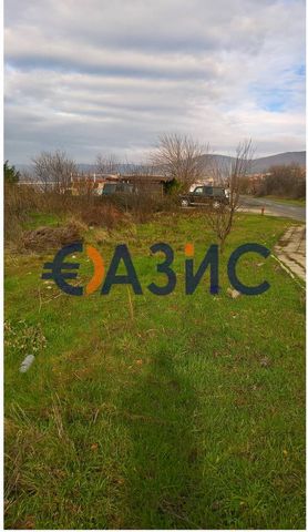 # # 30927878 We offer for sale a beautiful plot of land in regulation near the main road in the village of Kosharitsa, the area of Drakata Cost: 180 000 euros Locality: Kosharitsa Plot size: 3001 sq. m. Payment scheme: 5000 euro-deposit 100% when sig...