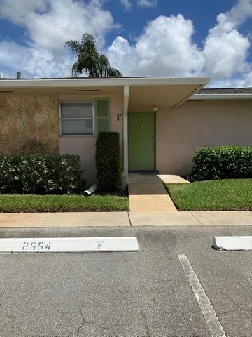 New electrical box, new floors, new paint, new tub & surrounding walls, new lighting and mirror, professionaly cleaned. A corner villa, new roof 2023 Features: - Furnished