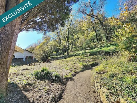 Terrain de 958m2 plein coeur d'Albigny