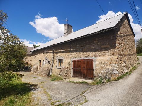 CORPS DE FERME A RENOVER