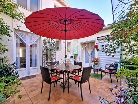 Maison de village T6 126 m² grand garage et patio