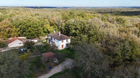 Maison traditionnelle près de Limogne-en-Quercy avec 3 hectares