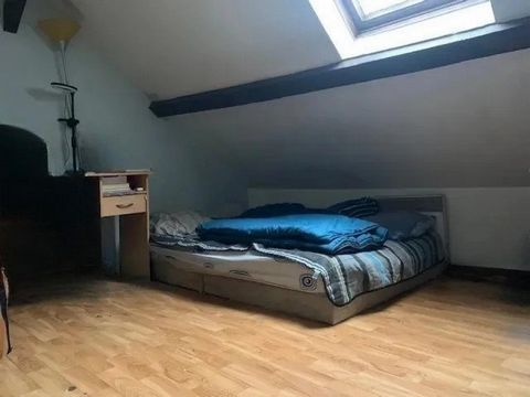 Investisseur studio avec grande mezzanine Les Mureaux