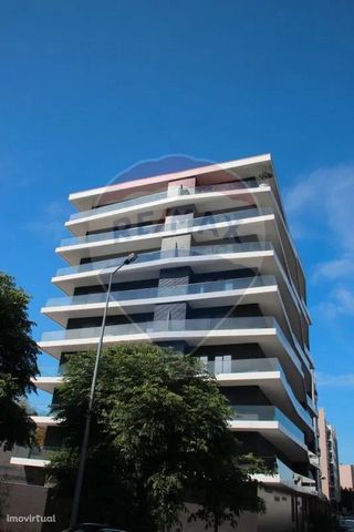   A modern and functional project that offers you the apartment you have always dreamed of, available to you at the best market value QUALITY / PRICE (800 m from BOSCH). Fantastic building of 3 and 4 rooms with closed garage, in a fantastic and prest...