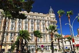 CANNES RESTAURANT WITH EXTRACTION IN THE HEART OF THE CITY SURFACE OF 49 M2 TERRACE OF 27 COVERS AND 20 SEATS INTERIOR WITH FURNITURE +/- 15 000 € NO STAFF TO RESUME FREE BREWER LOW RENT BUSINESS TO DEVELOP MANDATE 1687 RIVIERA IMMO 9 ROUNDABOUT DUBO...