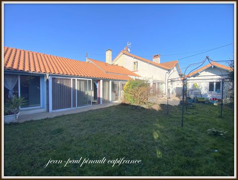 Dpt Hautes Pyrénées (65), à vendre SOUES maison P6 - Terrain de 418,00 m²