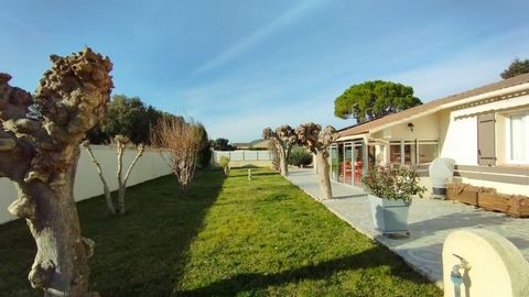 INVESTMENT in OCCUPIED LIFE in the Gard department in OCCITANIE in CODOLET Mr. 76 years old and Mrs. 79 years old Bouquet: €62,955 FAI. Monthly pension: €347. Single storey house of 101 m2 of living space, including a beautiful veranda, a fitted kitc...