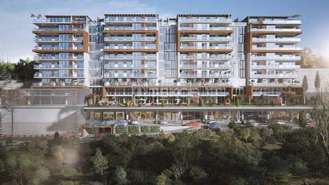 Apartamentos residenciales en un complejo bien equipado en Trabzon Ortahisar Hay apartamentos con un diseño moderno en el complejo seguro situado en Trabzon Ortahisar. El proyecto está situado en Trabzon Ortahisar, una de las zonas residenciales más ...