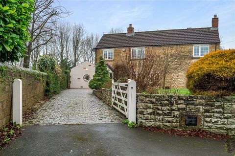 Fine & Country take great pleasure in offering to the market this truly sensational property, boasting great room sizes and flexible living. This property is the finest example of contemporary living, finished to an exemplary standard throughout mixi...